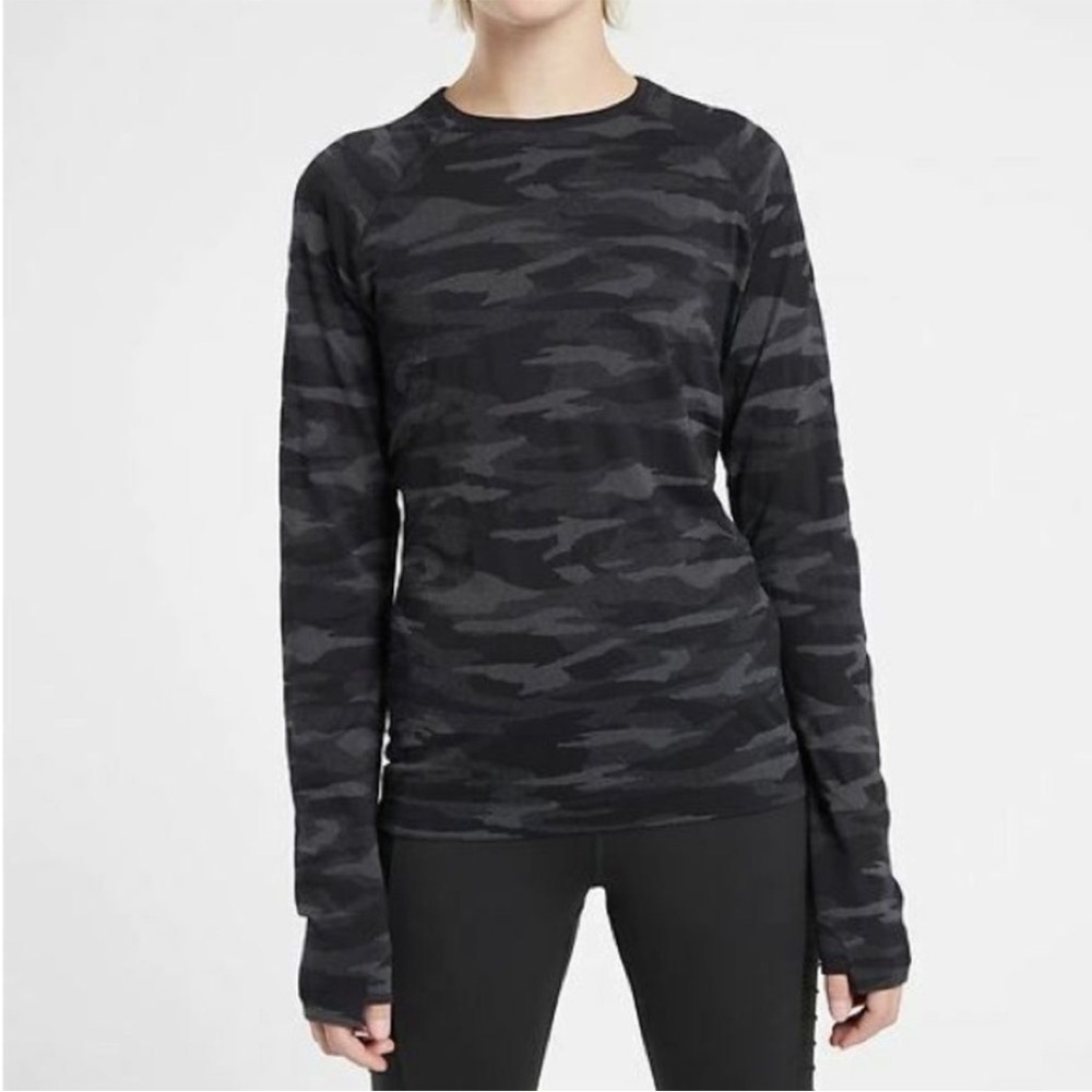 ATHLETA GIRL Black Gray Camouflage Camo Power Up Seamless Thumbhole Top Large